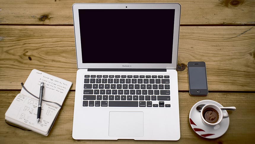 Blogga med en laptop